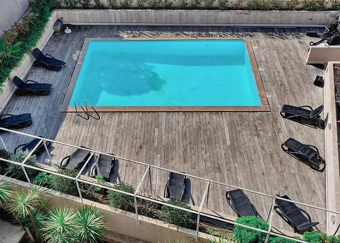 Daire Agreable 2 Pieces Terrasse, Piscine, Clemenceau A1b235 *