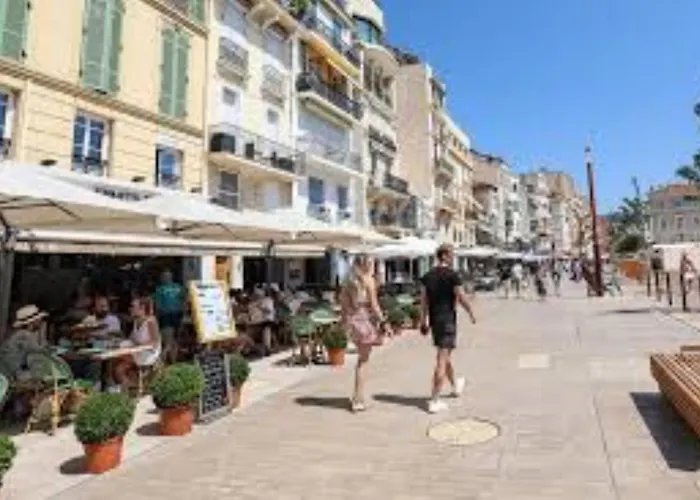 Daire Agreable 2 Pieces Terrasse, Piscine, Clemenceau A1b235 Cannes