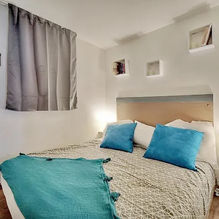 Agreable 2 Pieces Avec Piscine A1b235 Cannes