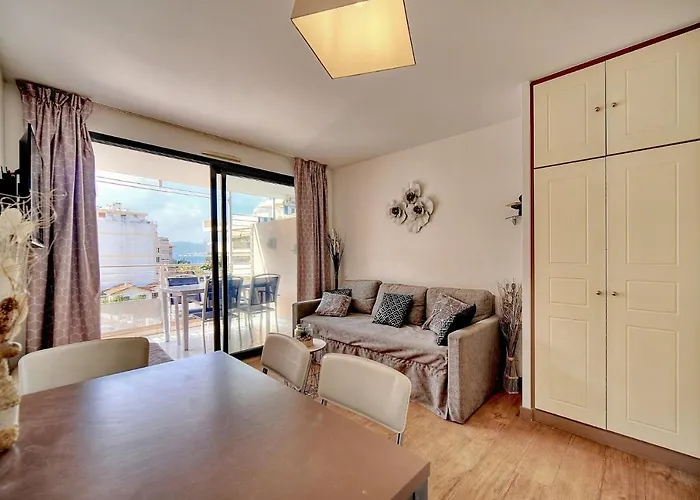 Agreable 2 Pieces Terrasse, Piscine, Clemenceau A1b235 * Cannes